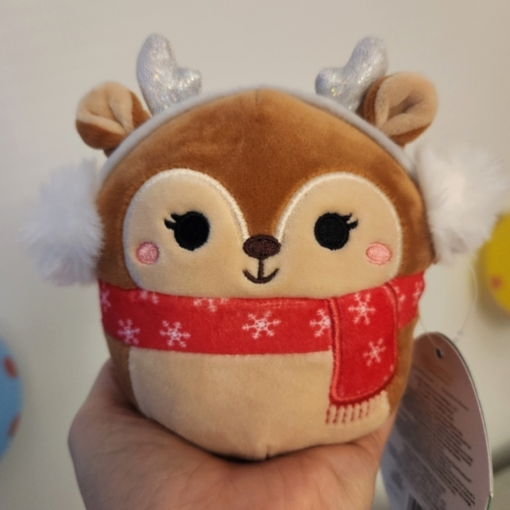 Squishmallow Darla 4.5" Christmas NWT